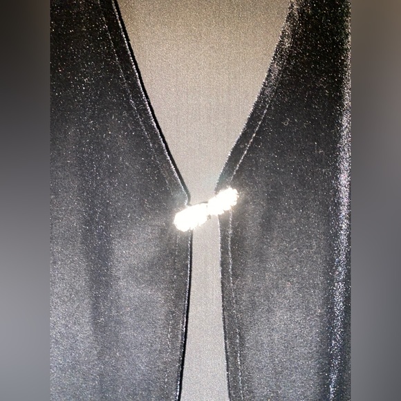 Crimson Jacket - Perfect for over sleeveless dresses - NWT -  Small - Picture 4 of 4